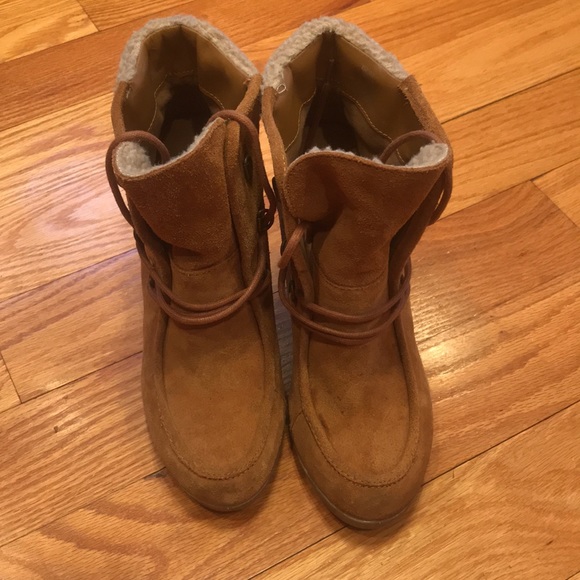 Heels - Picture 7 of 11